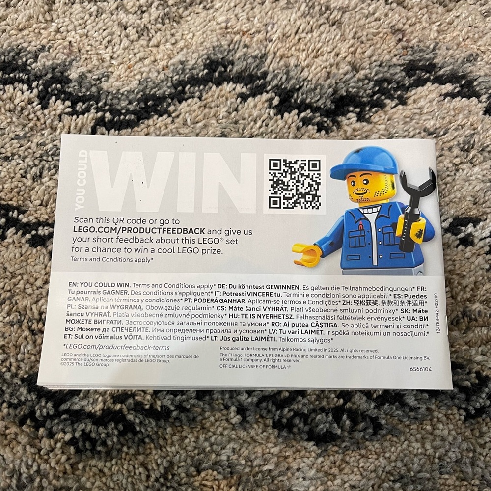 LEGO Speed Champions Alpine F1 Car - Picture 10 of 10